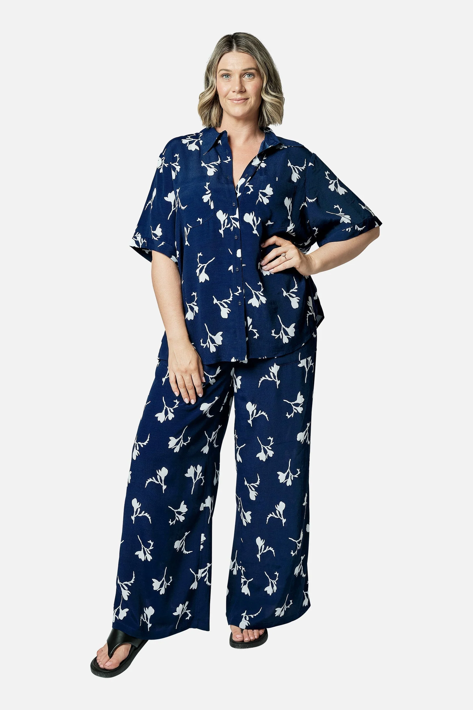 Palazzo Pants FREESIA SILHOUETTE NAVY - Image 12