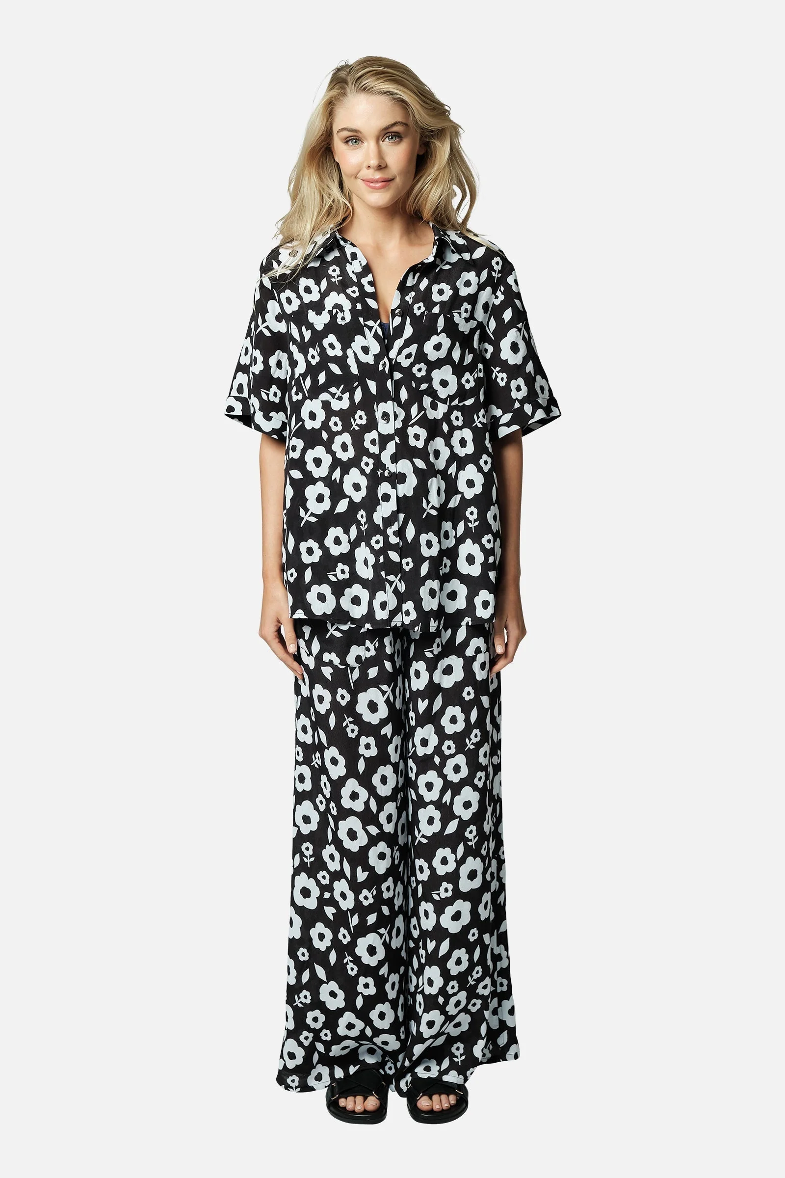 Short Sleeve Button-Up Shirt DAISY SILHOUETTE BLACK - Image 3